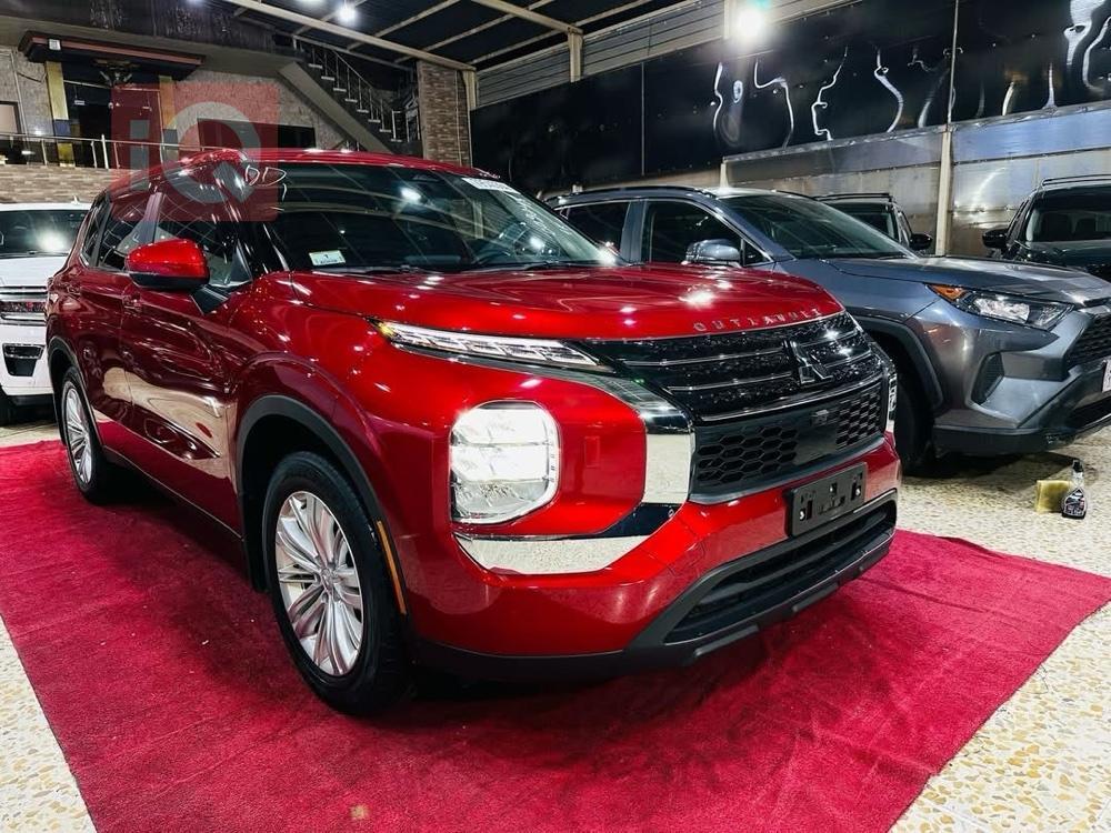 ميتسوبيشي اوتلاندر